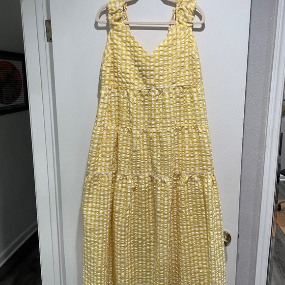 Old Navy Dresses & Skirts - Old Navy Yellow Plaid Checkered Flared Cap Sleeve size XL Sun Dress
